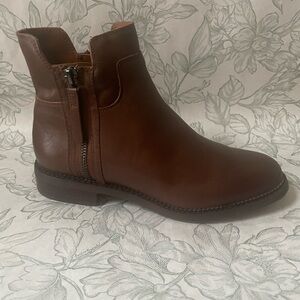 Franco Sarto Halford Brown Leather Booties size 7 NWT Box included